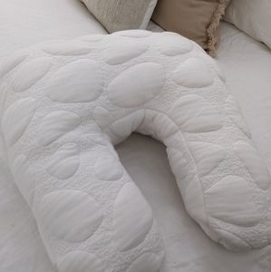 Nook Niche Organic Nursing Pillow